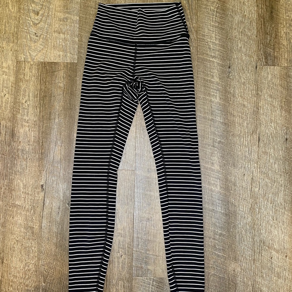 Lululemon high-rise wunder under